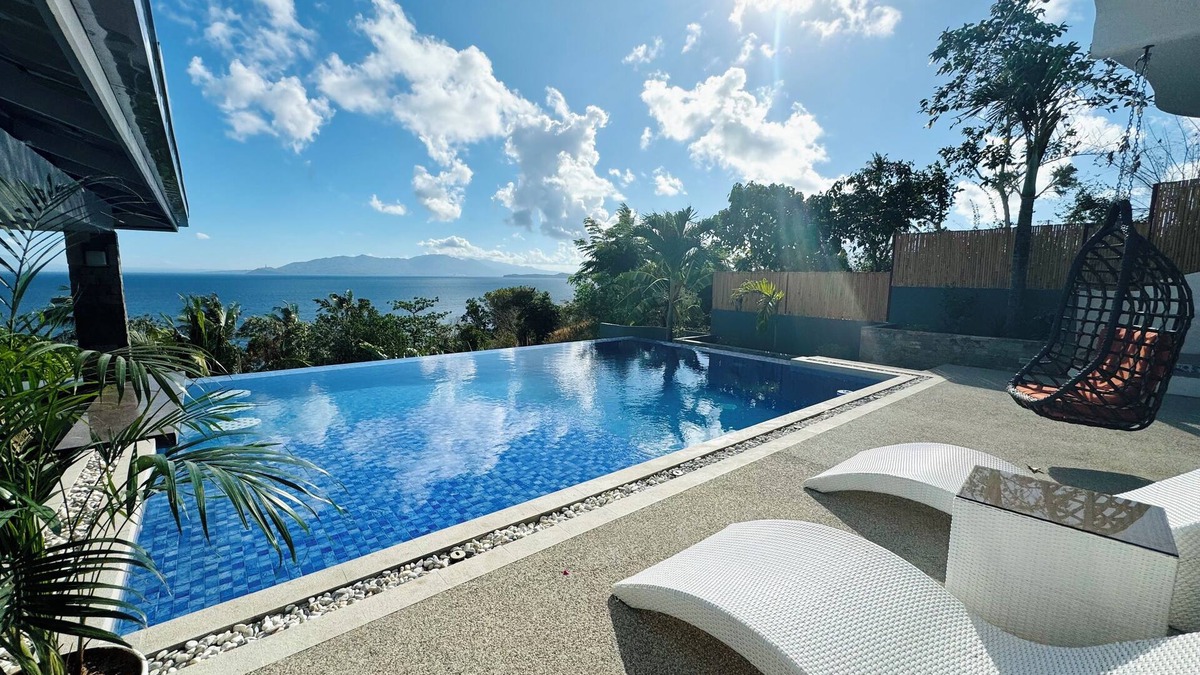 Puerto Galera Villa | Private Villa with Stunning Ocean view and infinity pool