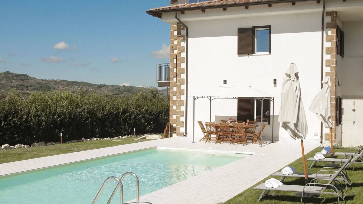 Amorosi Villa | Private Villa with A/C, private pool, WIFI, TV, patio, pets allowed, panoramic view, parking