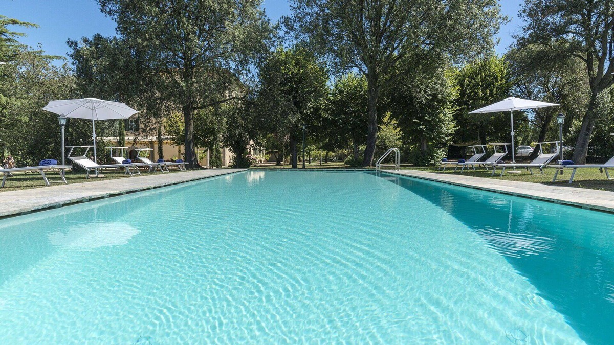 Cortona Villa | Private Villa with hot tub, private pool, WIFI, A/C, TV, patio, panoramic view, close to Cortona