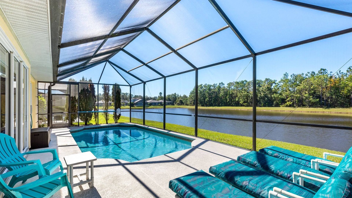Sunset Lakes Villa | PRIVATE VILLA WITH SECURITY GATE, ON SUNSET LAKES-KISSIMMEE. 10MIN TO DISNEY :)