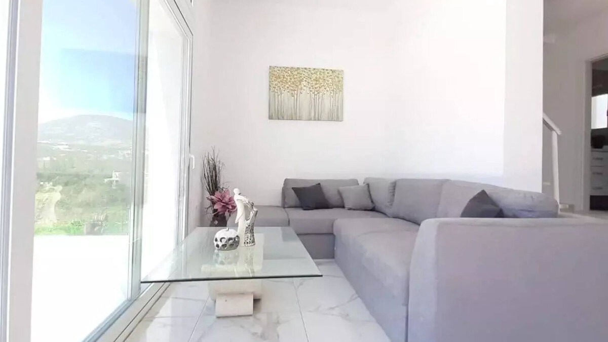 Pesada Villa | Private villa with swimming pool 5' from beach ⛱