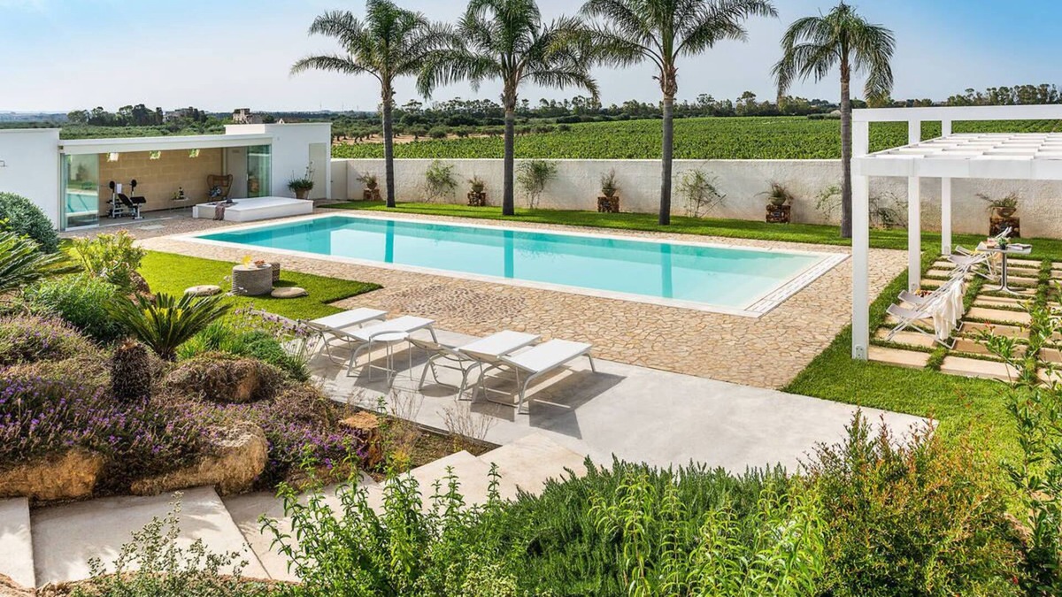 Marausa Villa | Private villa with swimming pool