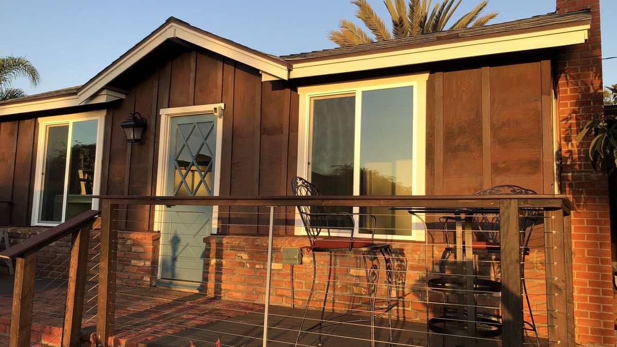 Leucadia House | Private, vintage 2bd/2ba, 1/3 acre lot, ocean views, amazing sunsets!