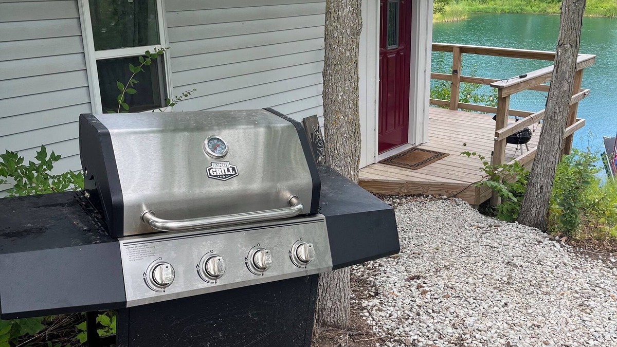 Columbia Cabin | Private Water Side Cabins