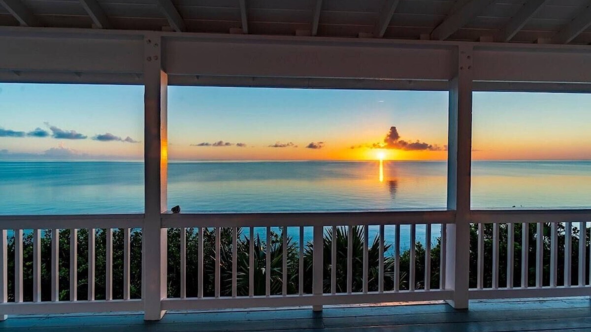Gregory Town House | Private Waterfront On The Caribbean Cliffs