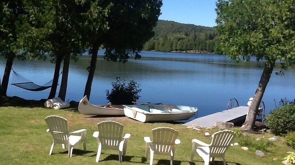 Glover House | Private WATERFRONT Cottage directly on "Quiet Water" ~ No motors!