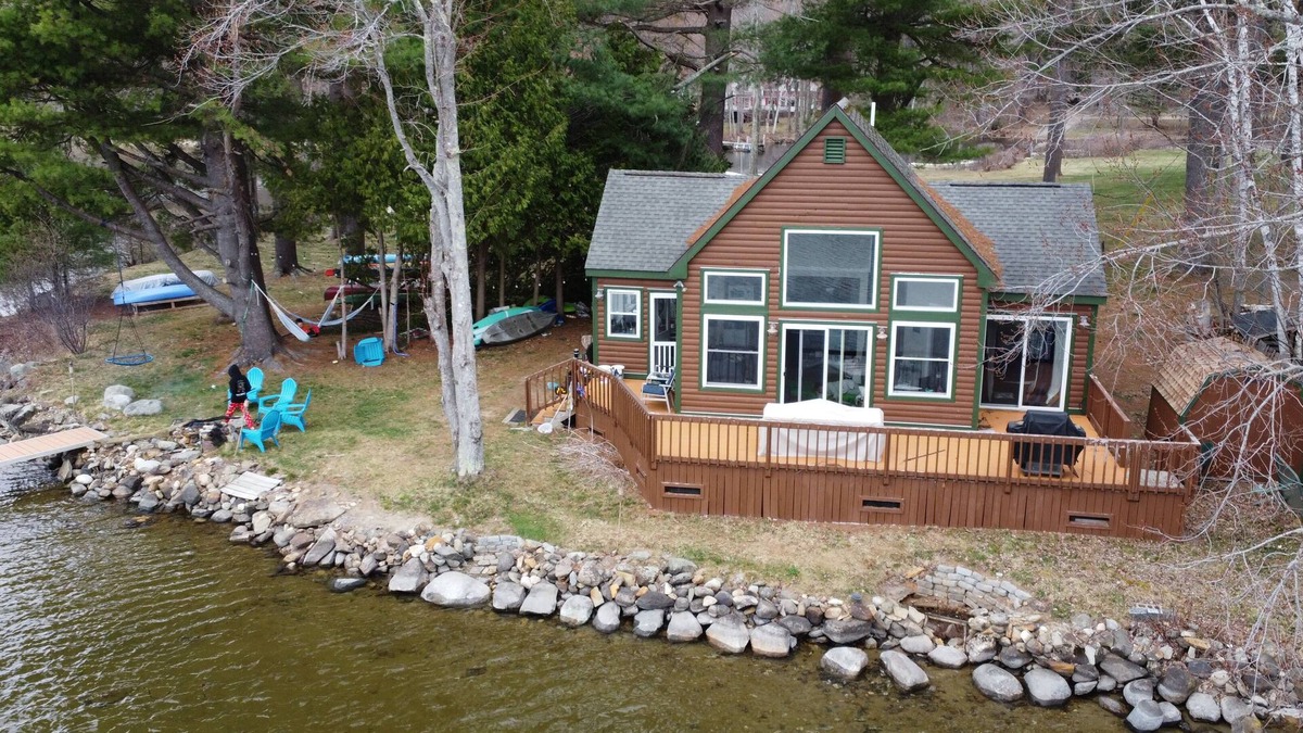 Winthrop Ski Chalet | Private waterfront with stunning views, wrap around deck, and a dock for boating