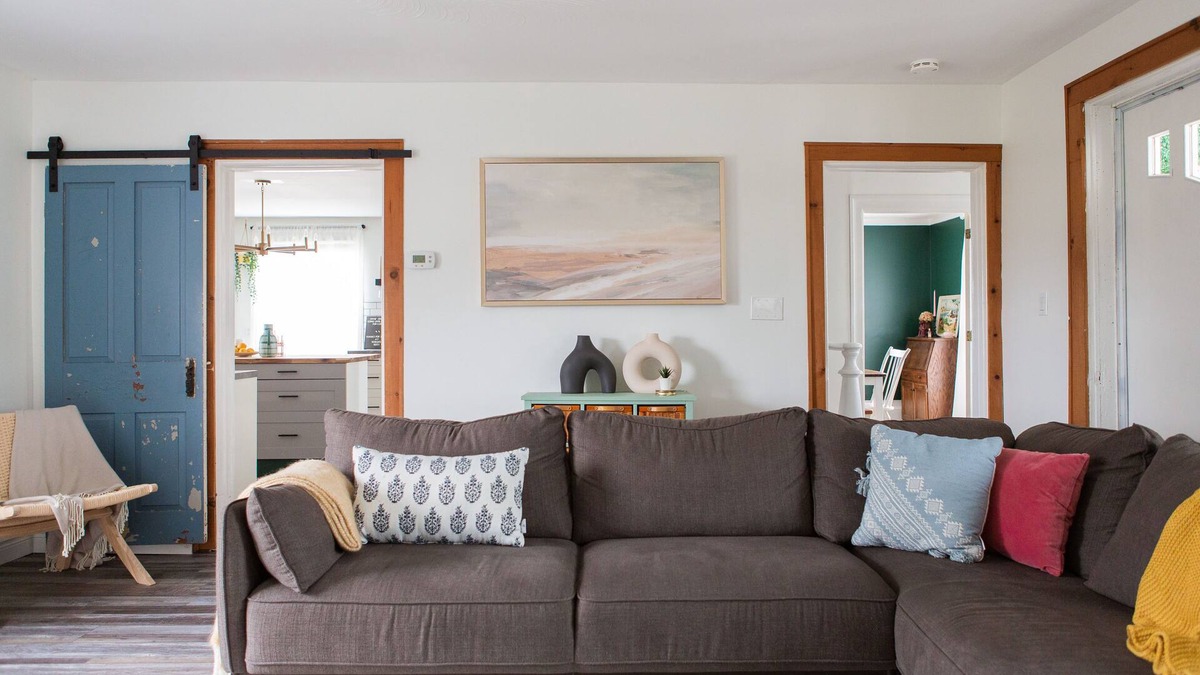 Ameliasburgh House | Private whole home, perfect for an amazing County getaway