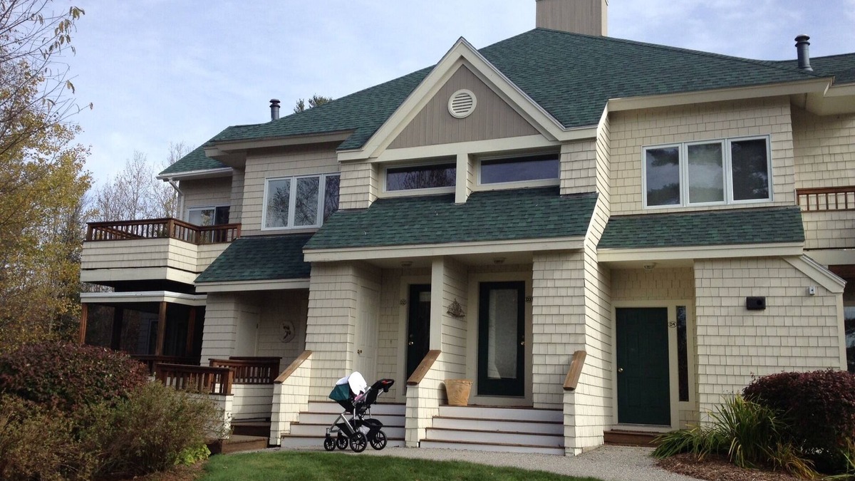 Waterville Valley Condo | Privately-Situated Forest Knoll Condo Near Town Square, Perfect for Families
