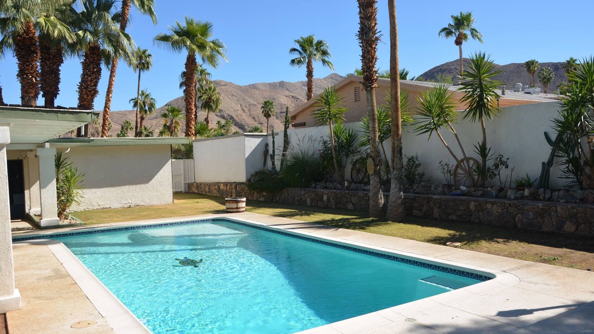 Cathedral City Cove House | PrivateParadiseMountainViewsPoolPets Cathedral City, BLIC-001382-2022