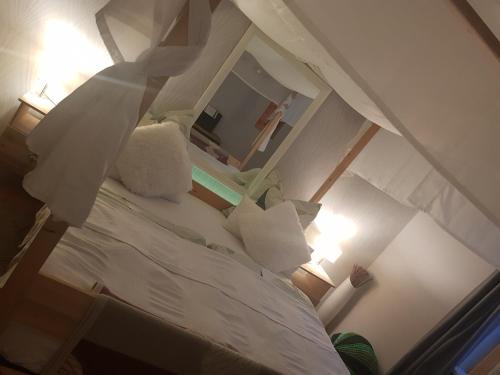 Neu-Isenburg House | Privatzimmer "Himmlisch Übernachten"