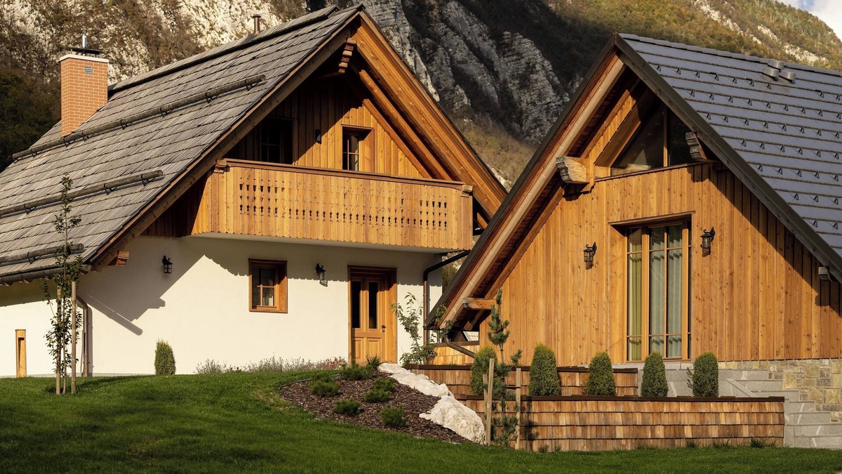 Ukanc Ski Chalet | PRIVILLAGE STARE - Alpine SPA Chalet with Sauna, Massage Tub & Fireplace, Bohinj