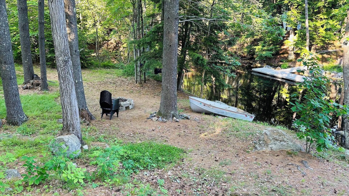 North Sebago Cottage | Professionally styled waterfront cottage on Sebago. Cozy and Serene.