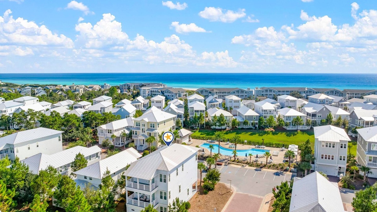 Santa Rosa Beach House | Prominence on 30A Hakuna Matata - Next to the Pool! Free Golf, Sleeps 10
