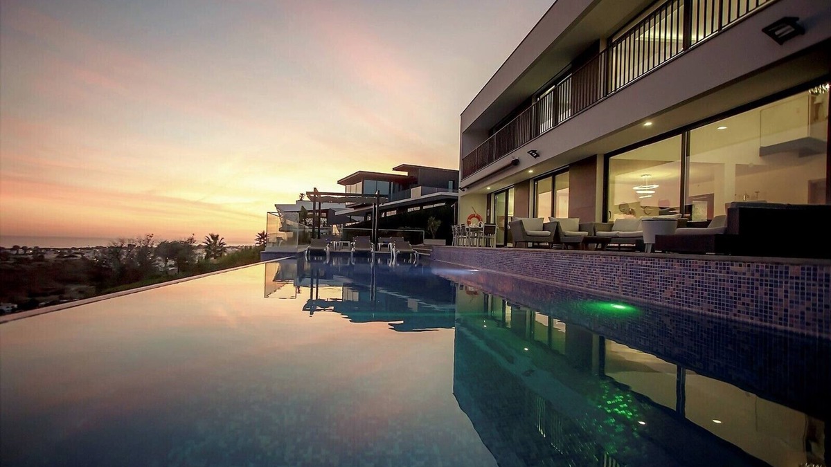 Cerro de Aguia Villa | PROMO 10% MONTHLY DISCOUNT!n Sea View, Private Heatable Pool, AC, Wifi