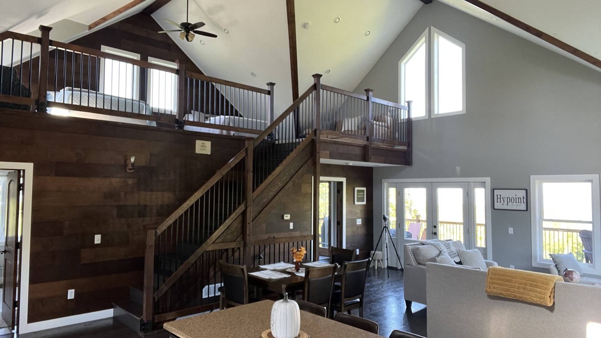 Eastman House | PROMO 10% WEEKLY/20% MONTHLY DISCOUNTnSW Wisconsin, Hypoint’s Mississippi view