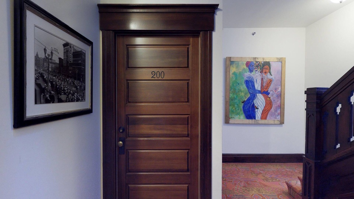 New Tacoma Condo | PROMO 15% WEEKLY/45% MONTHLY DISCOUNTnTacoma's Theater Dist. High-End Condos.