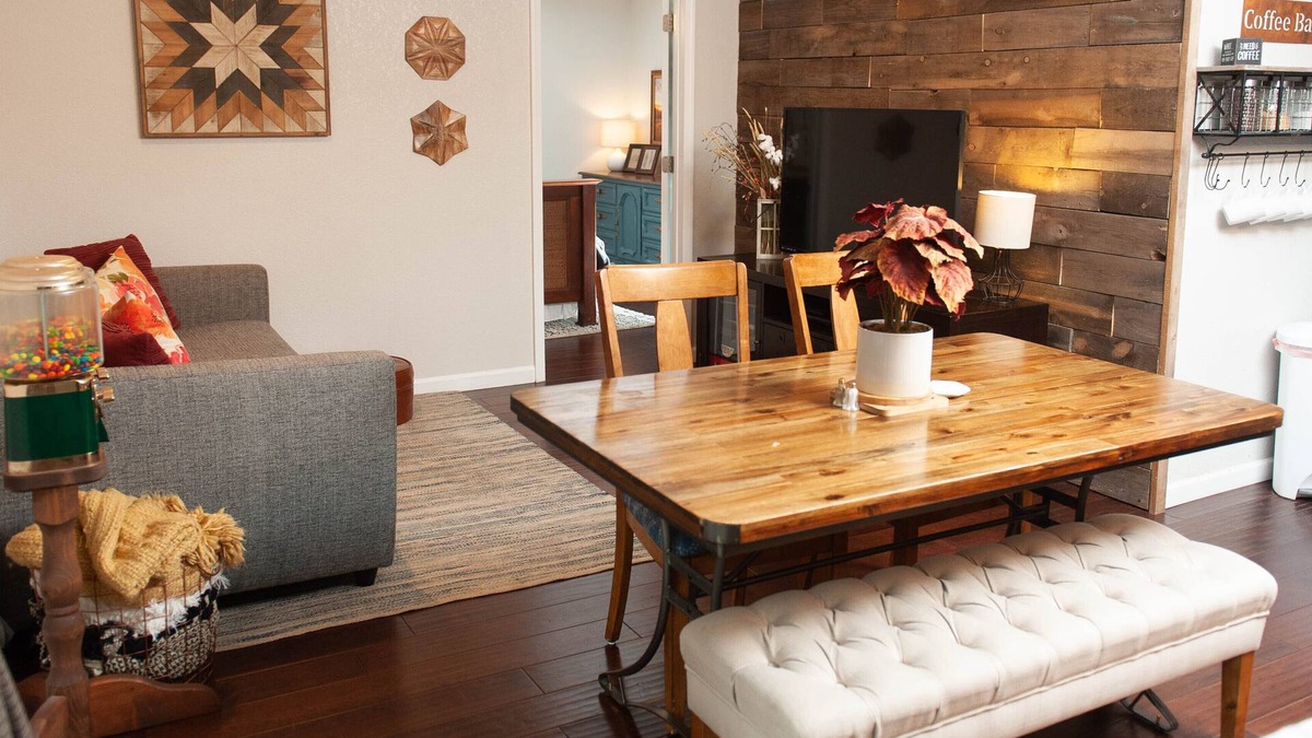 Flagstaff Apartment | PROMO 5% WEEKLY AND 10% MONTHLY DISCOUNT!nCharming "Home-tel" Suite 1