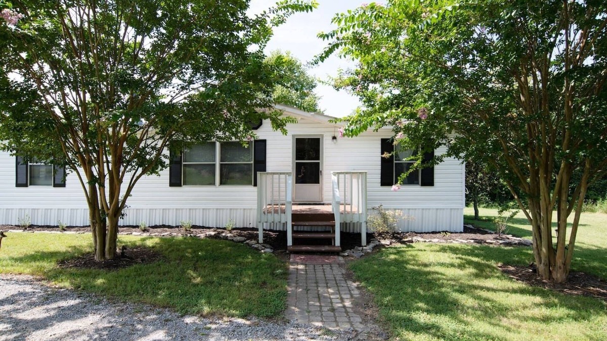 Franklin House | PROMO 5% WEEKLY AND 10% MONTHLY DISCOUNT!nFranklin Farm Cottage