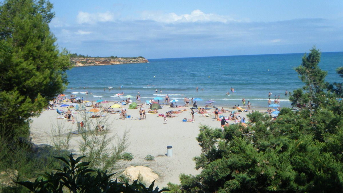 Cap Roig Apartment | PROMO AUGUST-SEP 2019 -Apartment Duplex 6 people-Pool-3 bedrooms-300 m beach