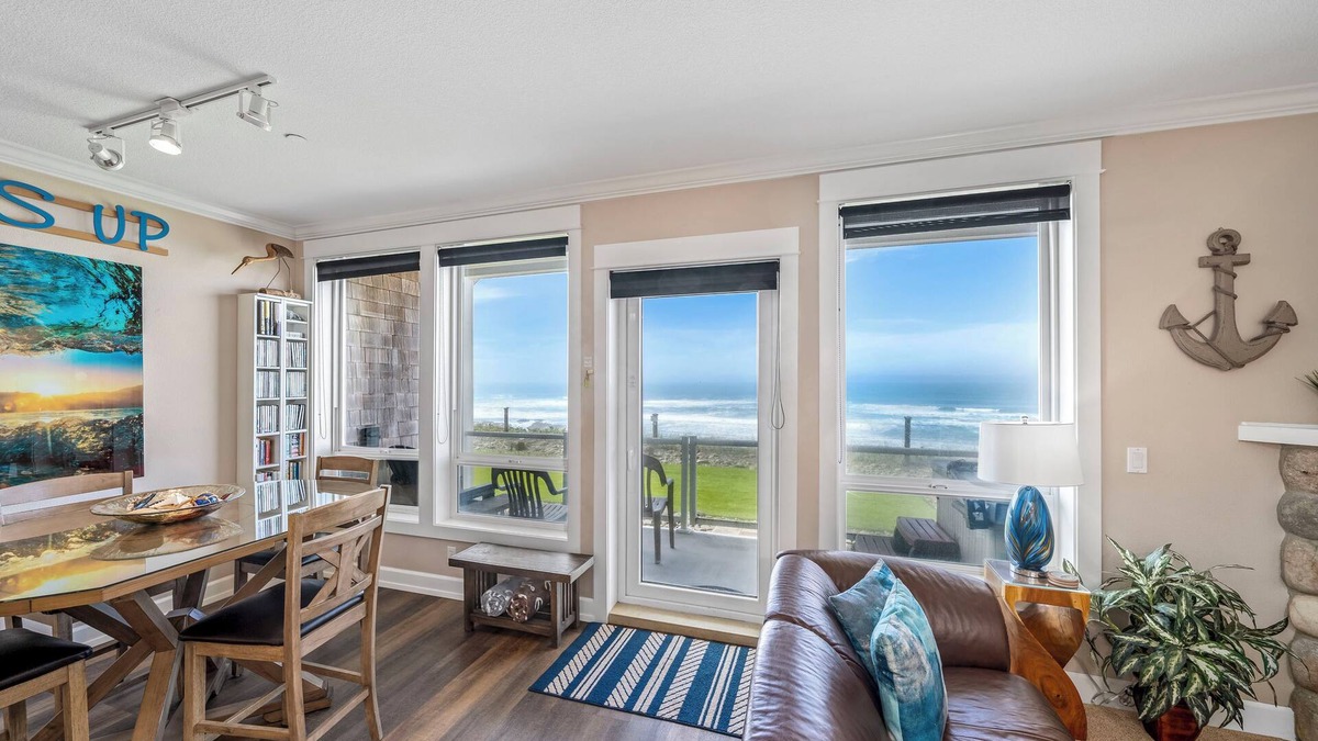 Lincoln City Condo | Promo! Beautiful Oceanfront Condo with Private Hot Tub, Pool, Wifi and More!