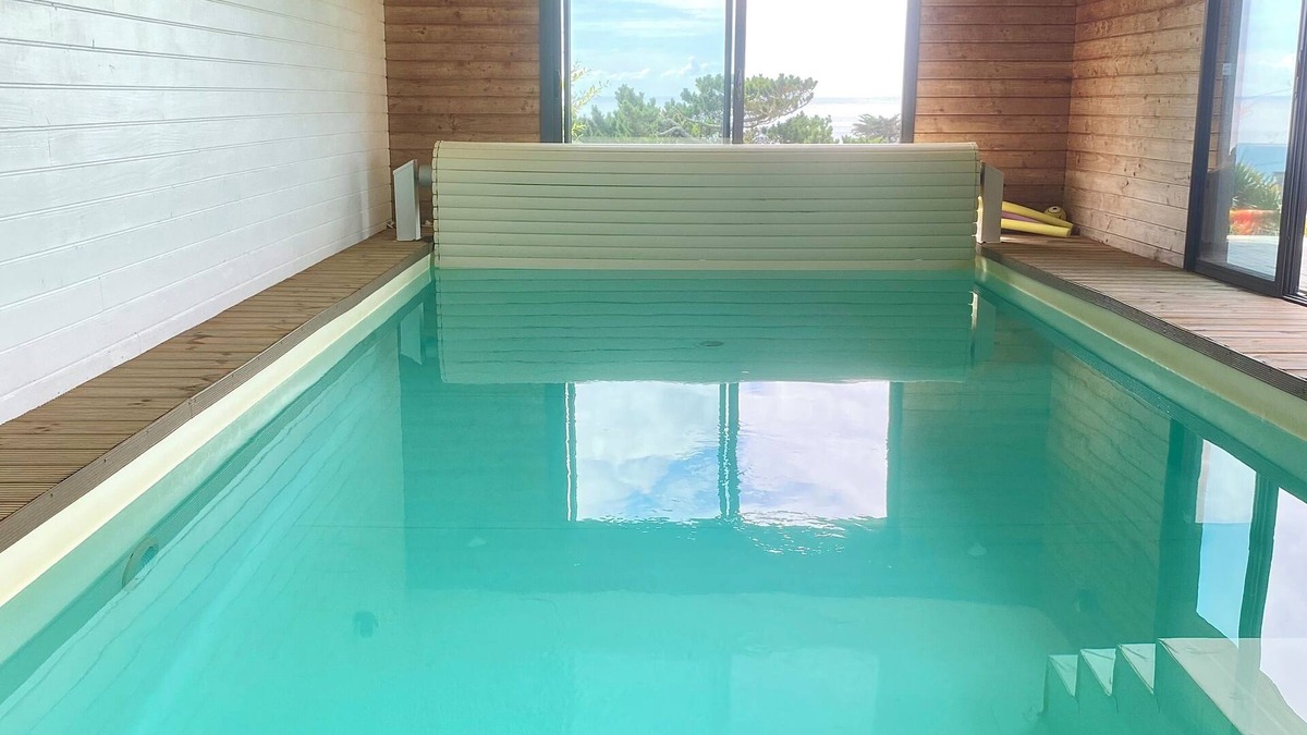 Plouhinec Villa | PROMO FINISTERE SUD Villa panoramic sea view, indoor SWIMMING POOL/SPA, heated