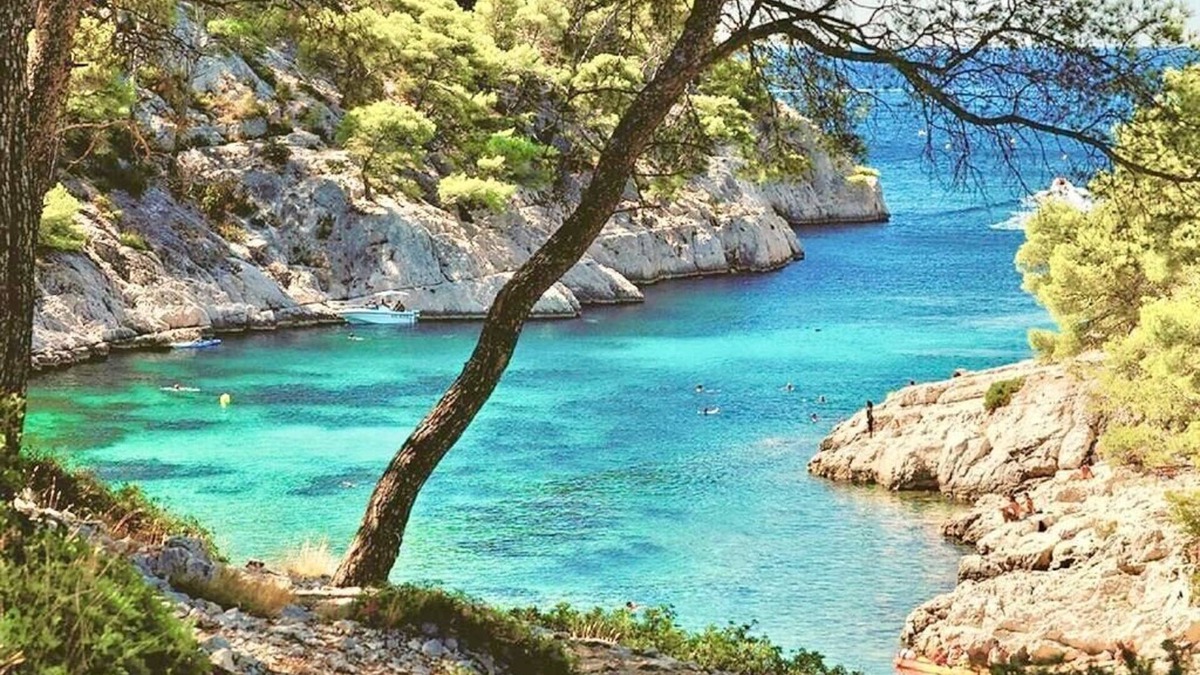 Le Rove House | PROMO VILLA FOR VACATIONS IN PROVENCE - NEAR THE BEACHES AND CREEKS OF THE CÔTE-BLEUE