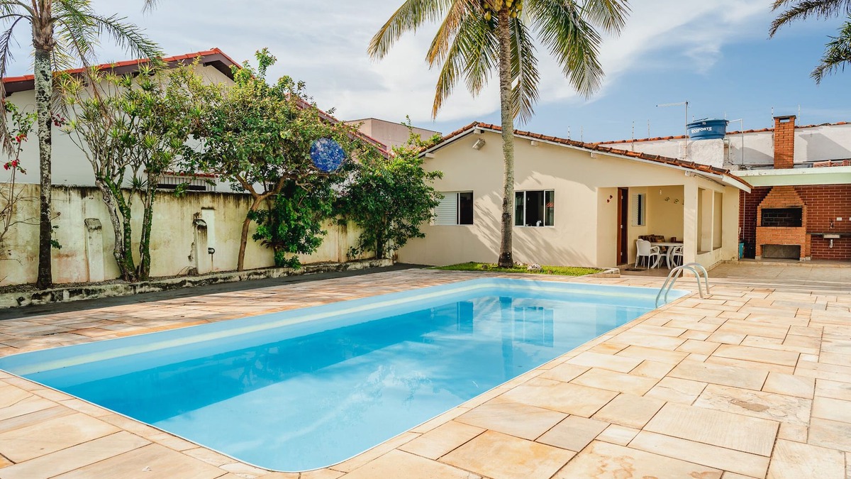 Balneario Arpoador House | * PROMOTION * Beautiful Home with Pool PERUIBE- SIDE BEACH- ARPOADOR