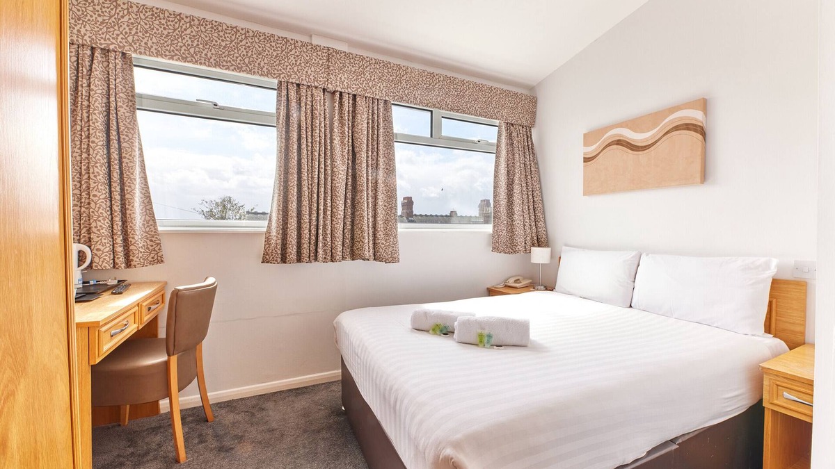 Jesmond Bed & Breakfast | Properties Unique | Dene Rooms Double 24