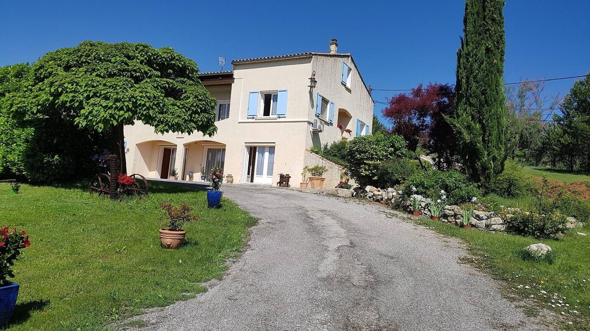 Lazer Apartment | PROPERTY SAINT JEAN