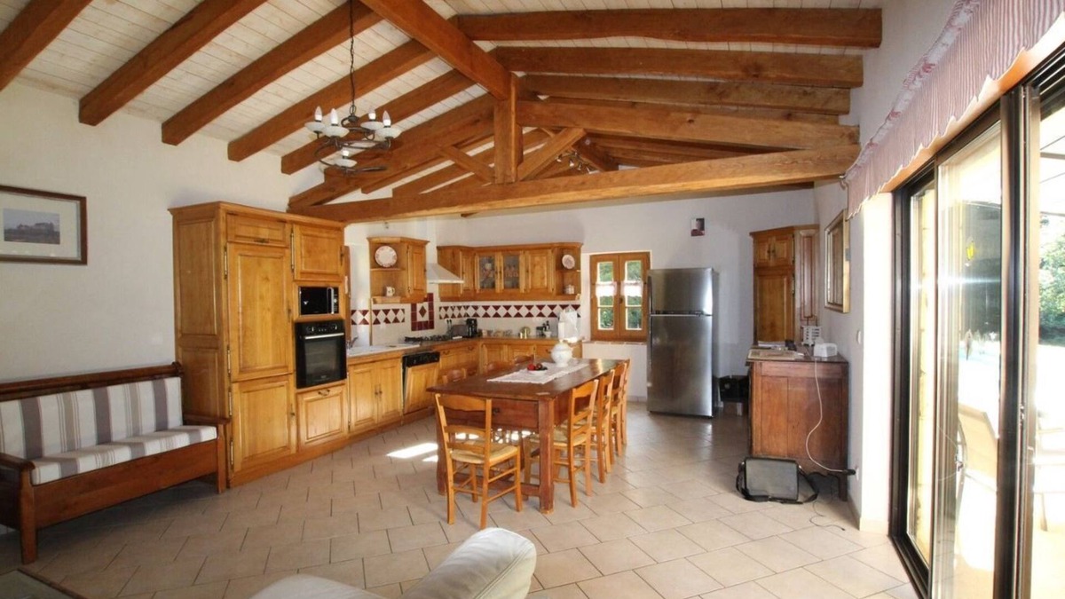 Biron Cottage | Property with 2 houses (10 and 4 people) and 2 heated swimming pools
