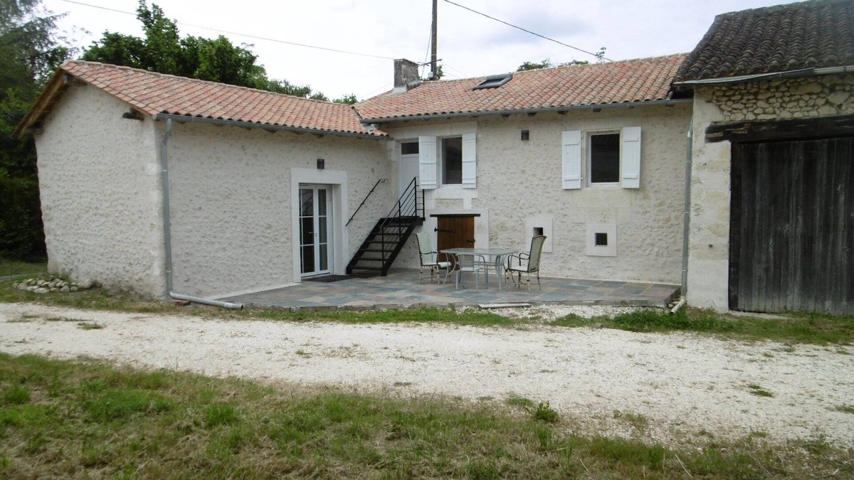 Douchapt House | Propriéte de Campagne Rénovée Proche des Randonnées et de la Rivière