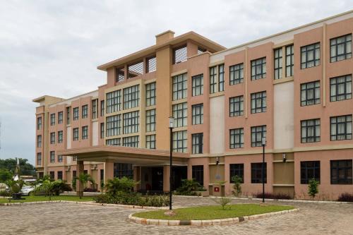 Benin City Hotel | Protea Hotel by Marriott Benin City Select Emotan