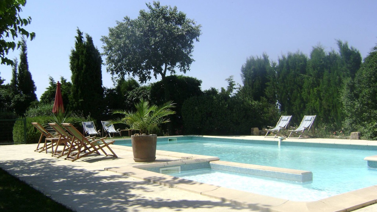 Saint-Victor-la-Coste House | PROVENCAL HOUSE WITH POOL 6/8 PEOPLE IDEAL VACATION FRIENDS /FAMILY