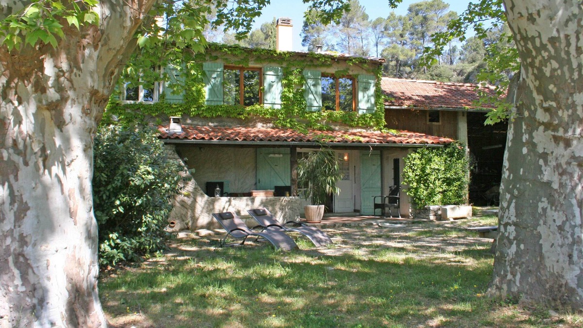 Barjols House | Provencal gîte with pool in unique location