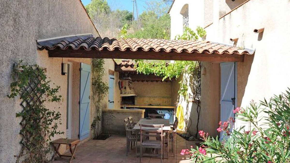 Esparron-de-Verdon House | Provencal house with direct access to lake and private pool