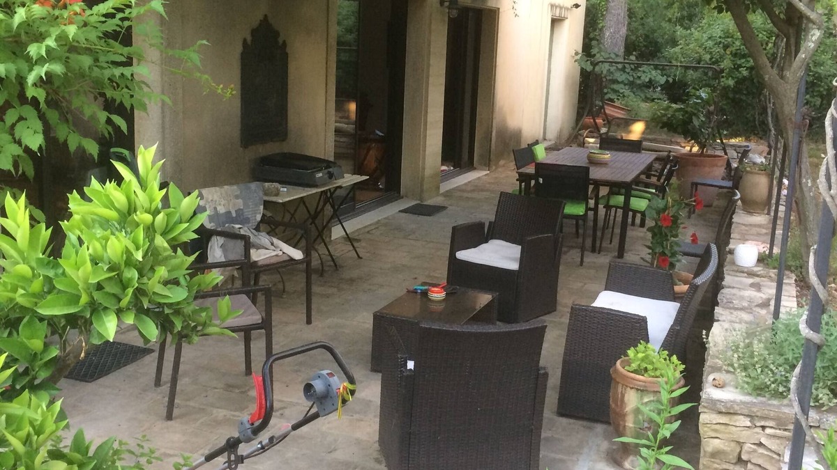 Quartier des Espesses Villa | Provencal house on the heights of NIMES