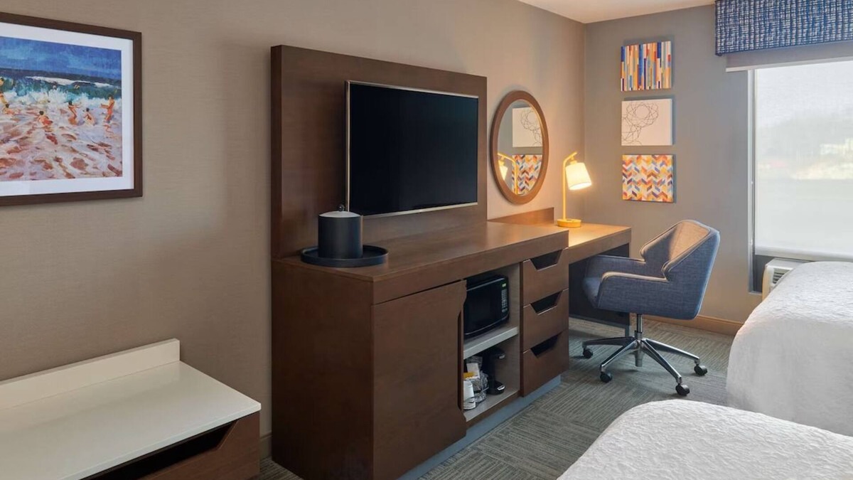 Smithfield Hotel | Providence Proximity: Stay Close to Downtown with Comfort | 2 Units