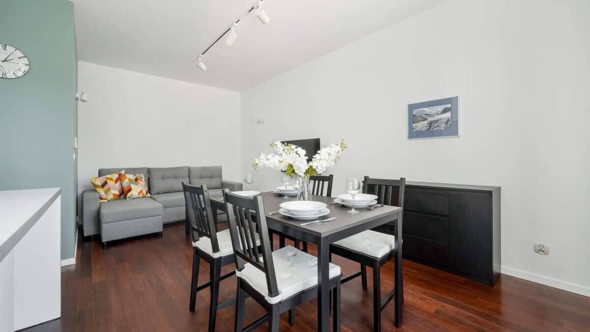 Krzyki Apartment | Przyjaźni 4B | Practical Apartment | Parking