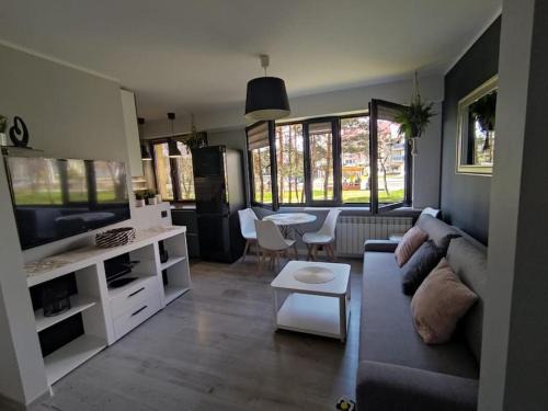 Brzezinka Apartment | Przytulne mieszkanko