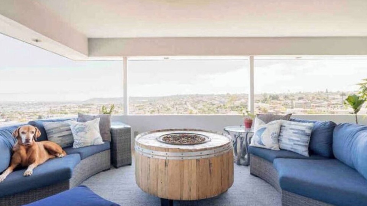 Roseville - Fleet Ridge Apartment | Pt Loma Panoramic Views - 1 Bedroom Suite