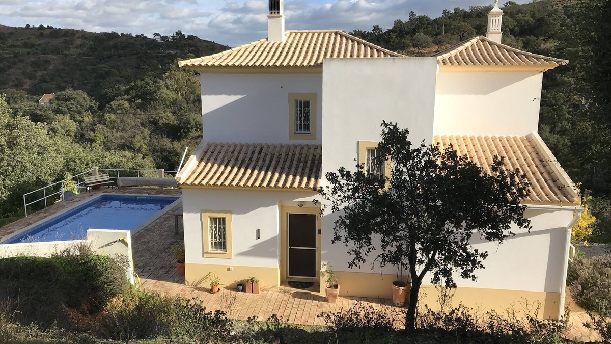 Fonte do Bispo Villa | Detached villa in the middle of nature and yet close to the beaches