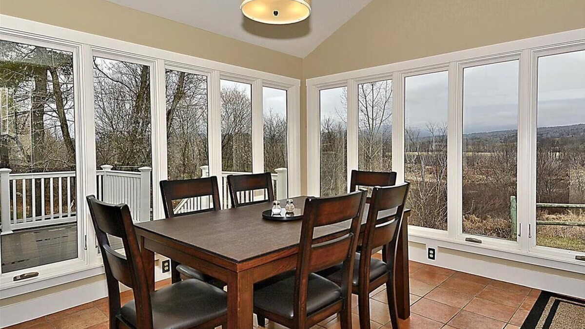 Stowe House | Pucker Street: 2 br, fireplace, a/c, deck, direct Mansfield views!