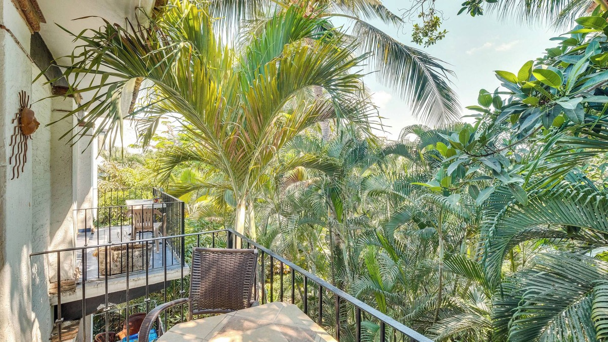South Hotel Zone Apartment | Puerto Vallarta Hideaway w/Balcony & Pool!
