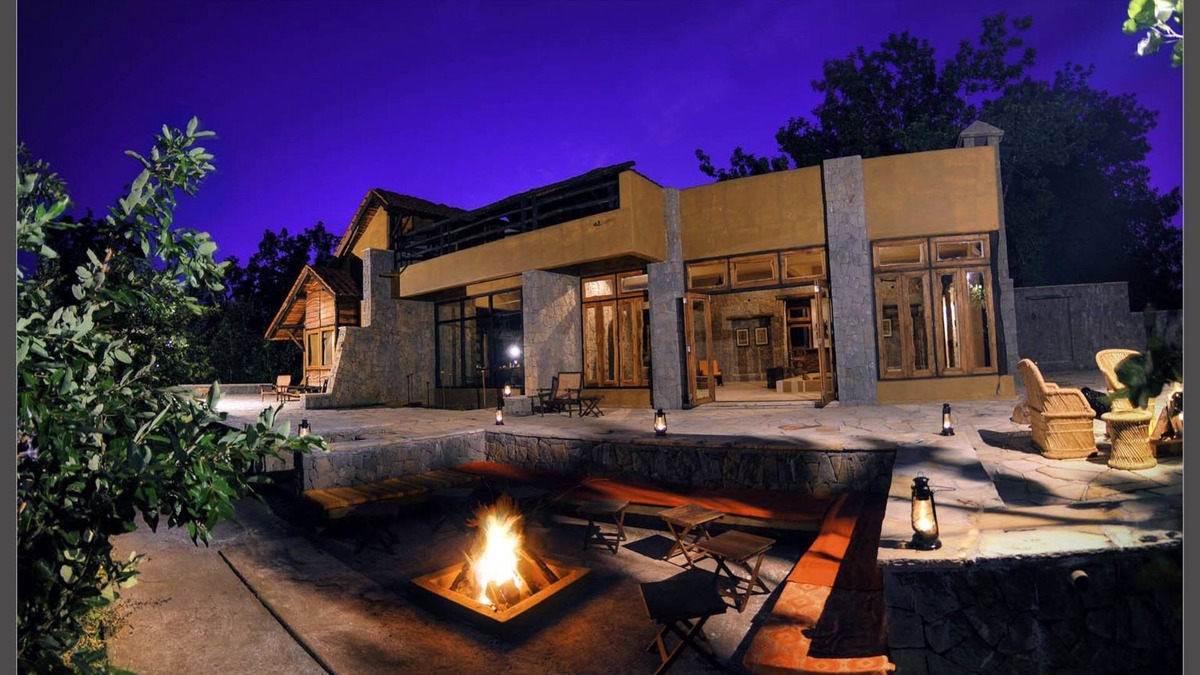 Narna Hotel | Pugdundee Safaris - Kanha Earth Lodge