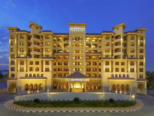 Ras Al Khaimah Hotel | Pullman Resort Al Marjan Island