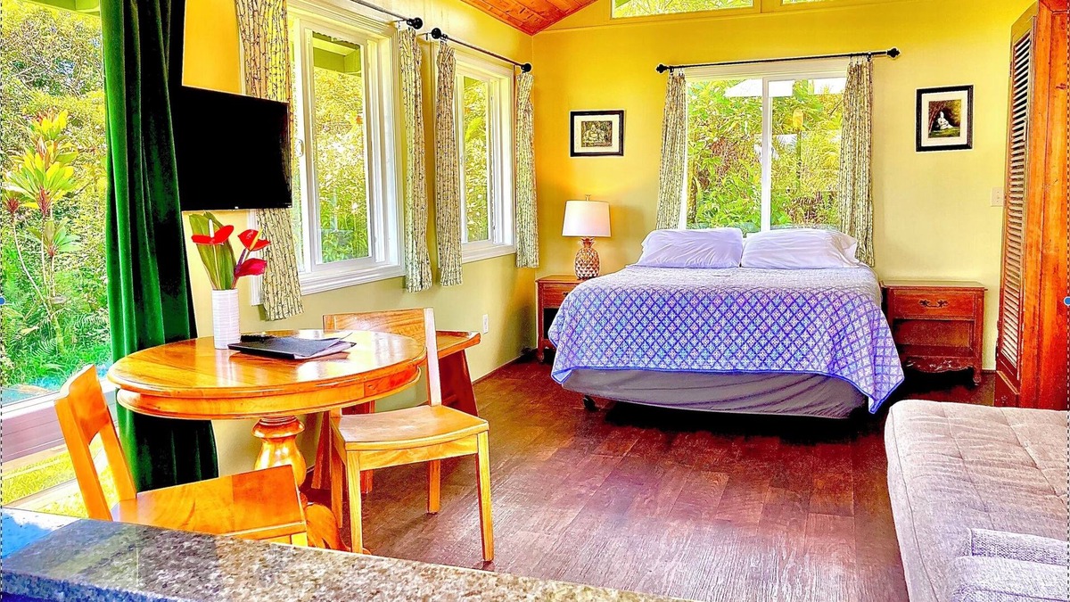 Pahoa Apartment | Puna Rainforest Hot Spring Retreat - Green Bamboo Cottage