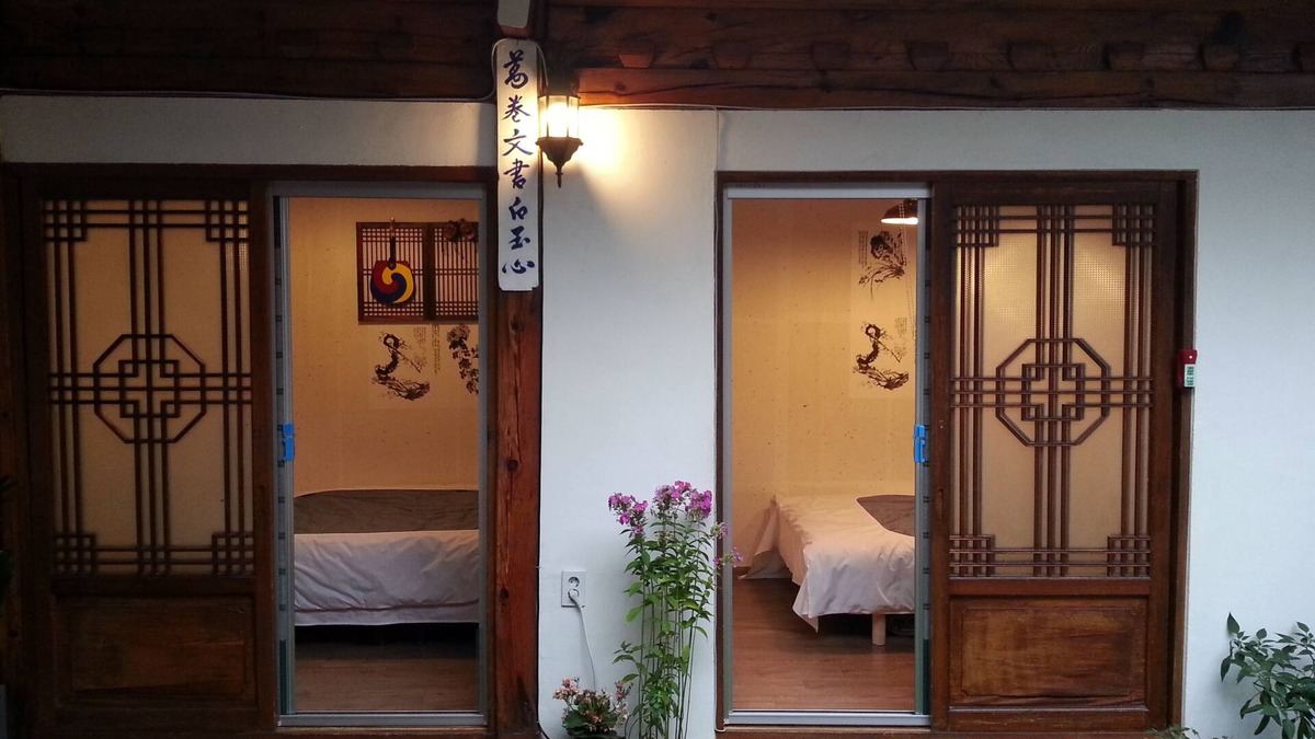 Hyehwa House | PungGyeong, Korea Traditional House