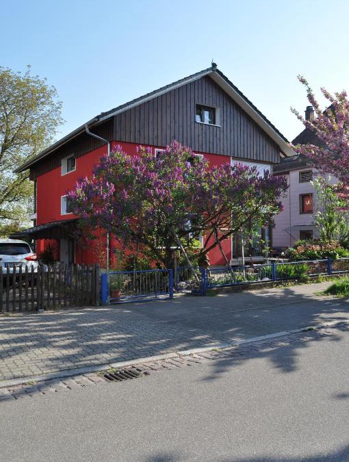 Dornwald-Untermuhl House | Punkrock Harbour Pension Bähr