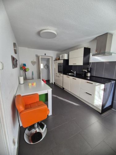 Witten House | Puppenstube mir 2 Zimmer anstatt 3 Zimmer
